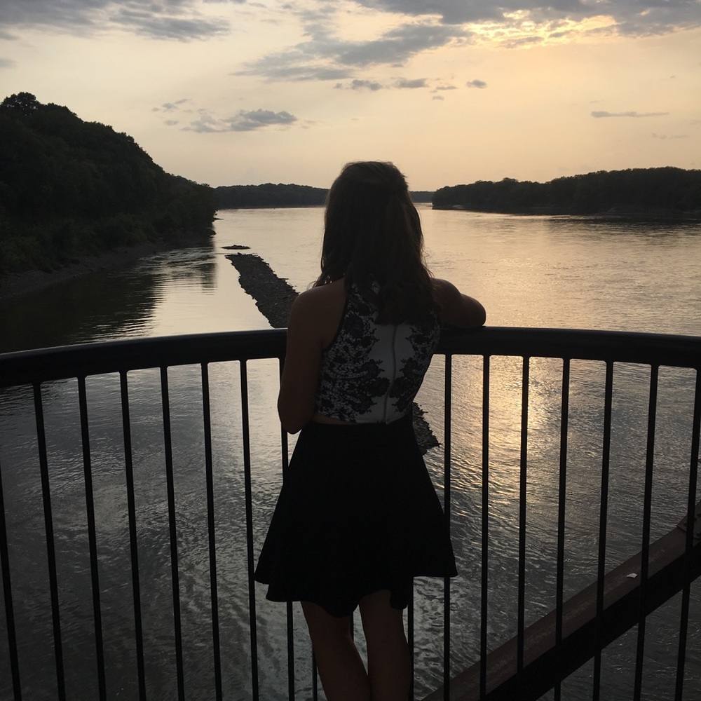 Meet your Posher, Reese